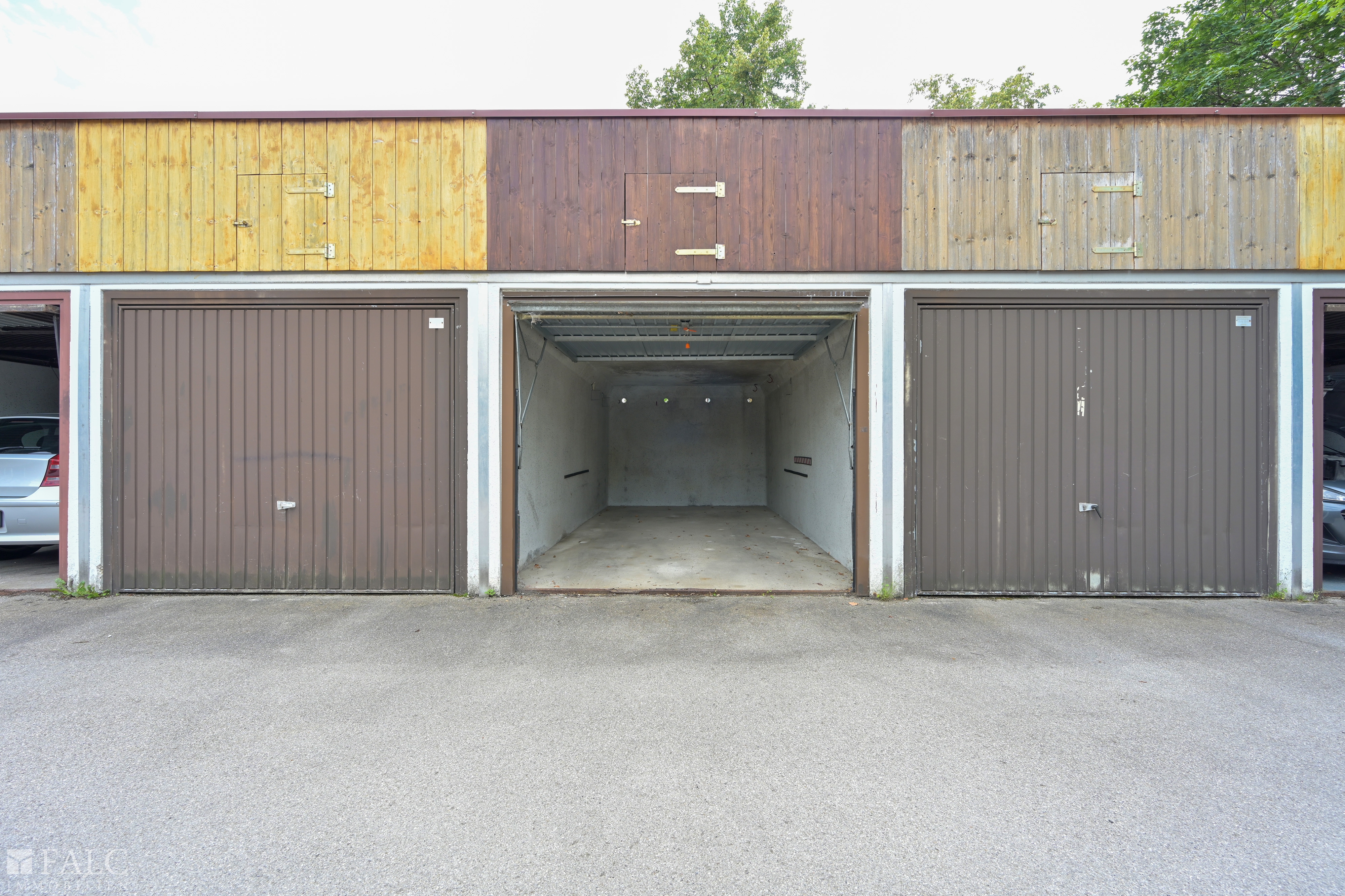 Garage mit Stauraum